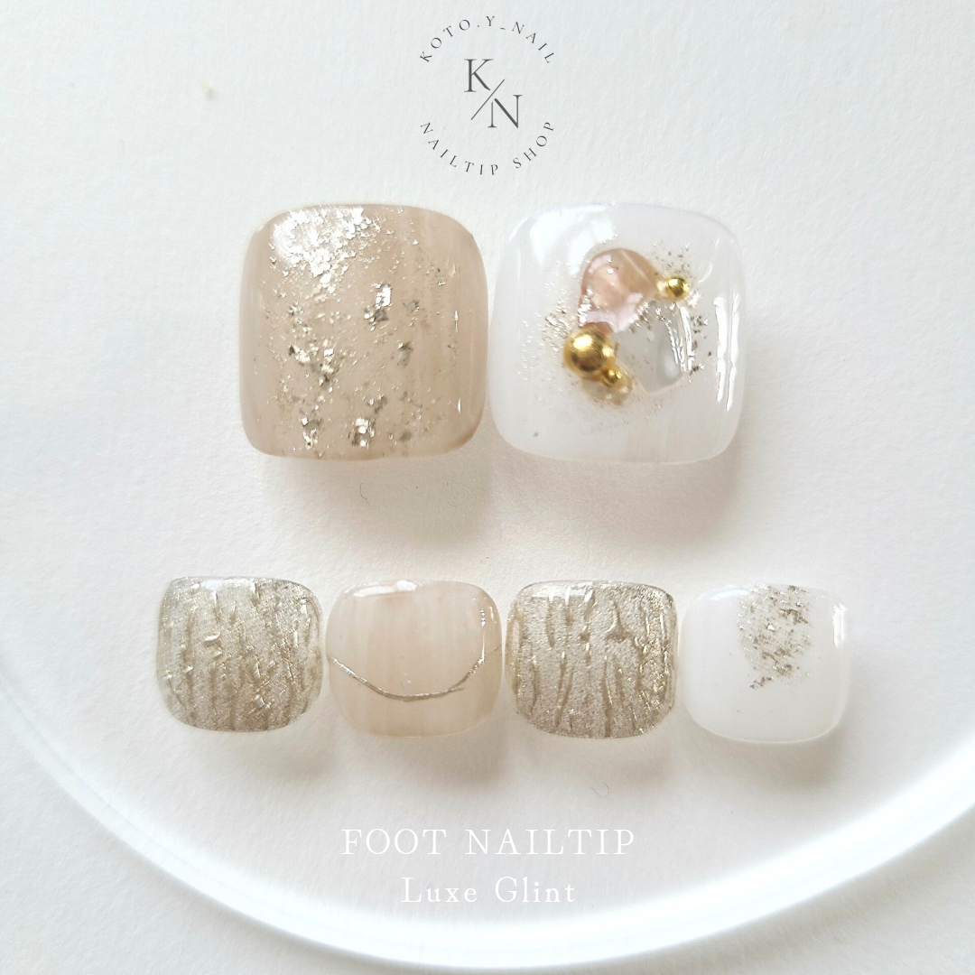 Luxe Glint Nail Tips, Foot Tips, Shell Design, Simple Pedicure Tips, Summer Sandal Nails, Ocean-Themed Nuance Nails, Glistening Finish
