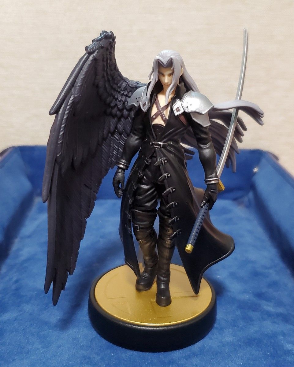 赛菲罗斯 Amiibo 动感人偶 大乱斗武士 任天堂明星大乱斗 最终幻想
