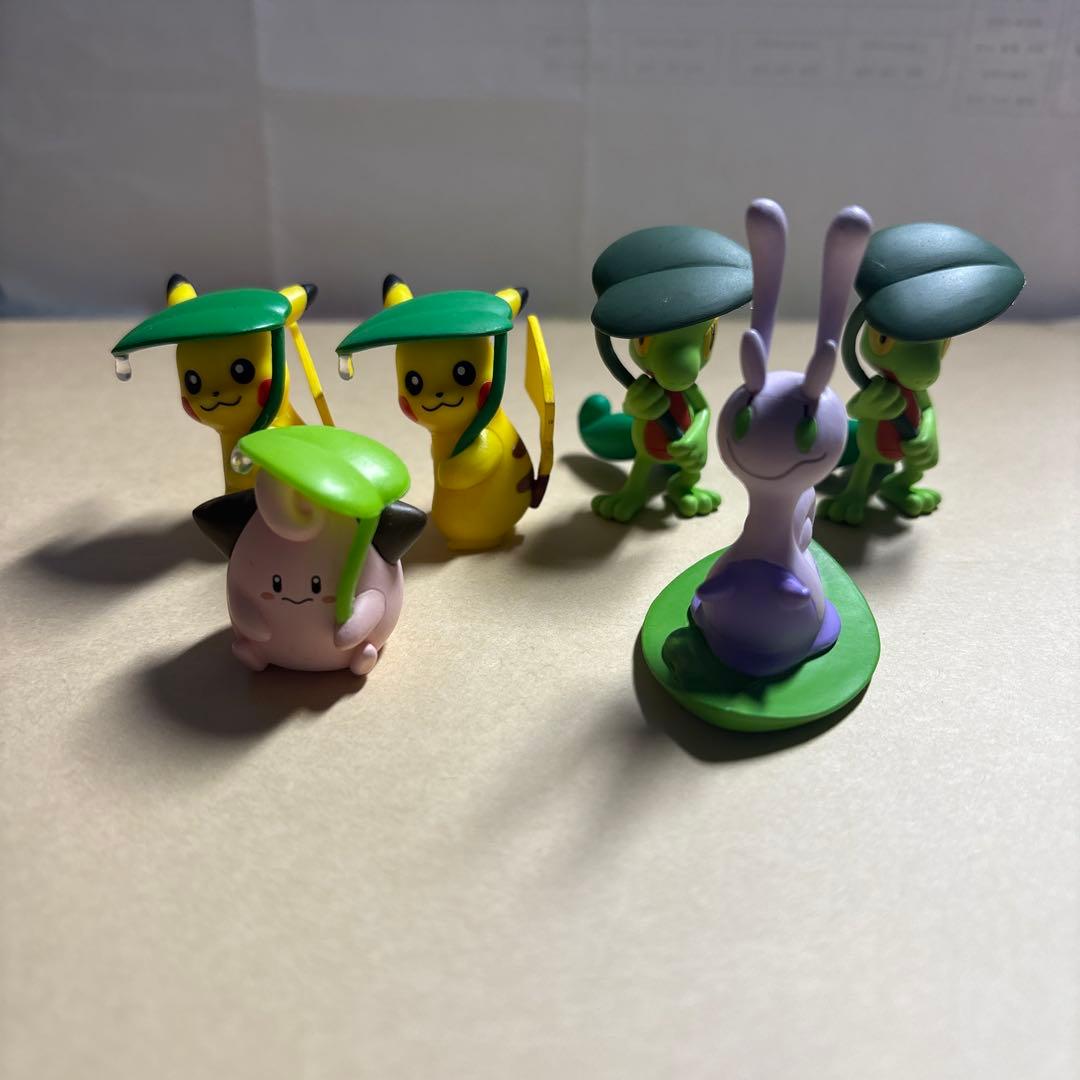 Pokémon Wet Rain Dancer Figure 6-Piece Set