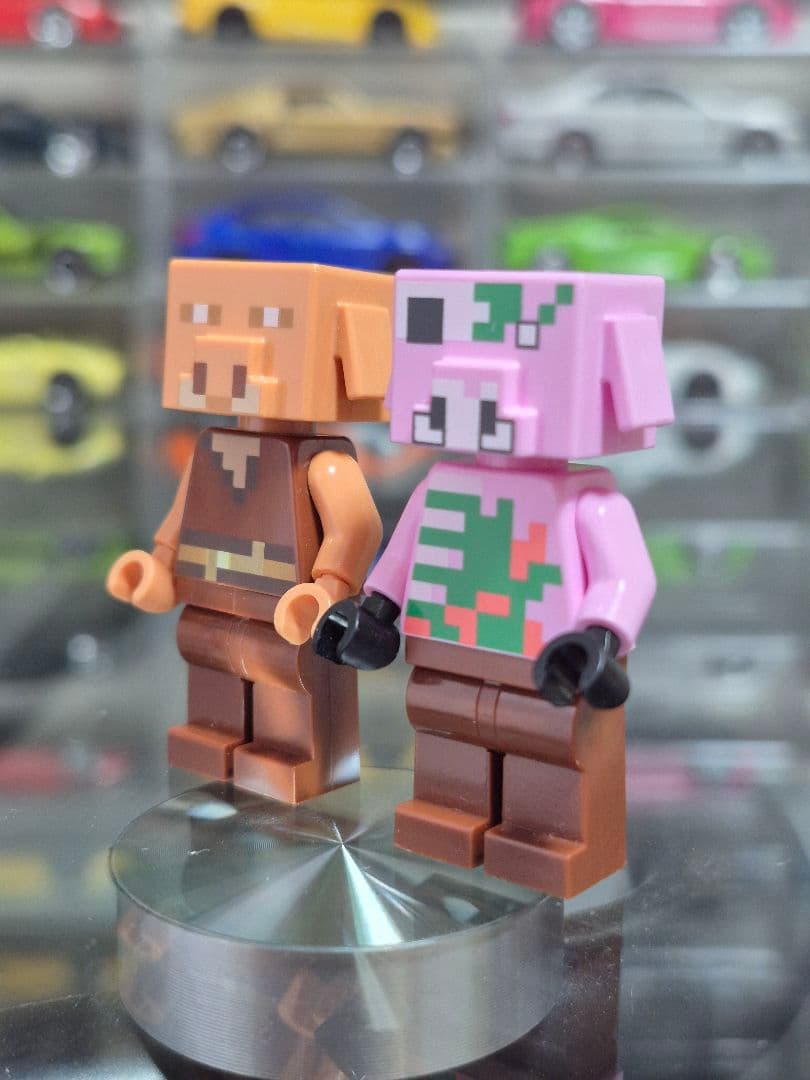 LEGO Minecraft Minifigure Set of 2