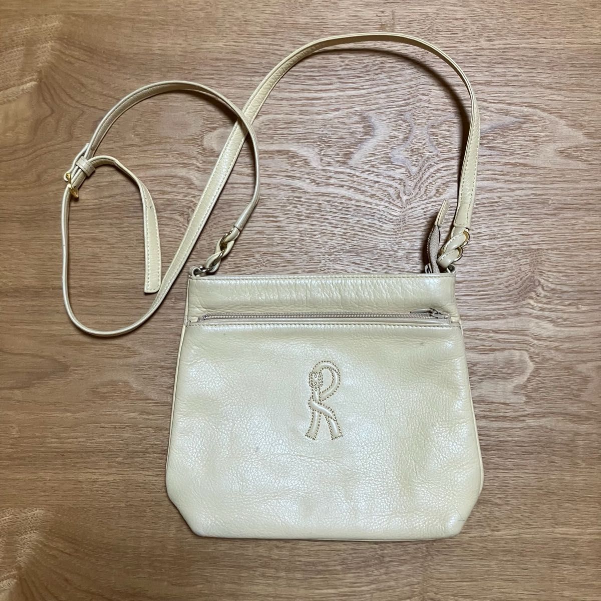 Roberta di Camerino Shoulder Bag Pouch Beige R Logo