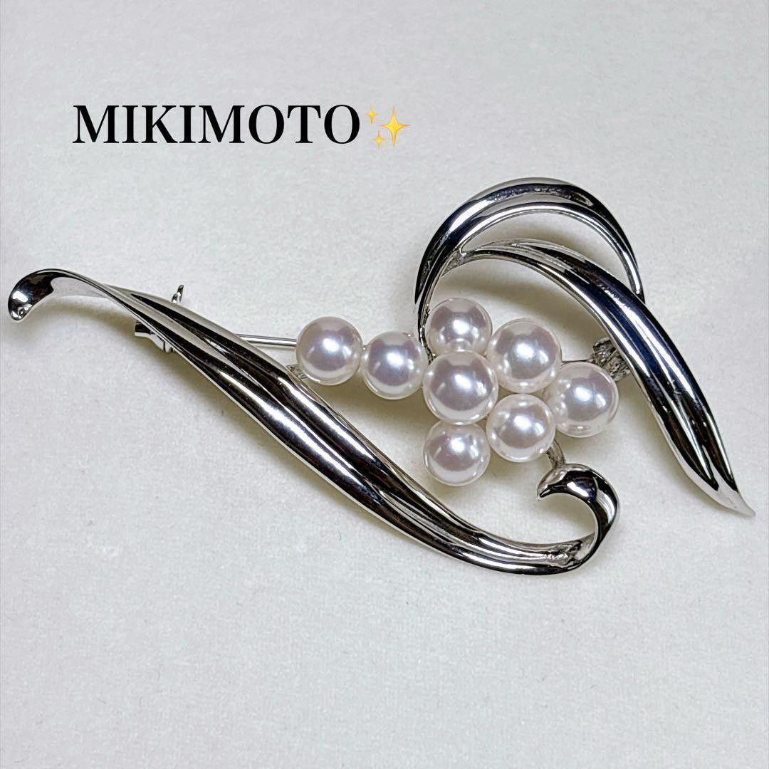 【强光】MIKIMOTO 珍珠胸针 8颗 Akoya珍珠 粉色干涉色 MIKIMOTO 银 Akoya珍珠 M刻印