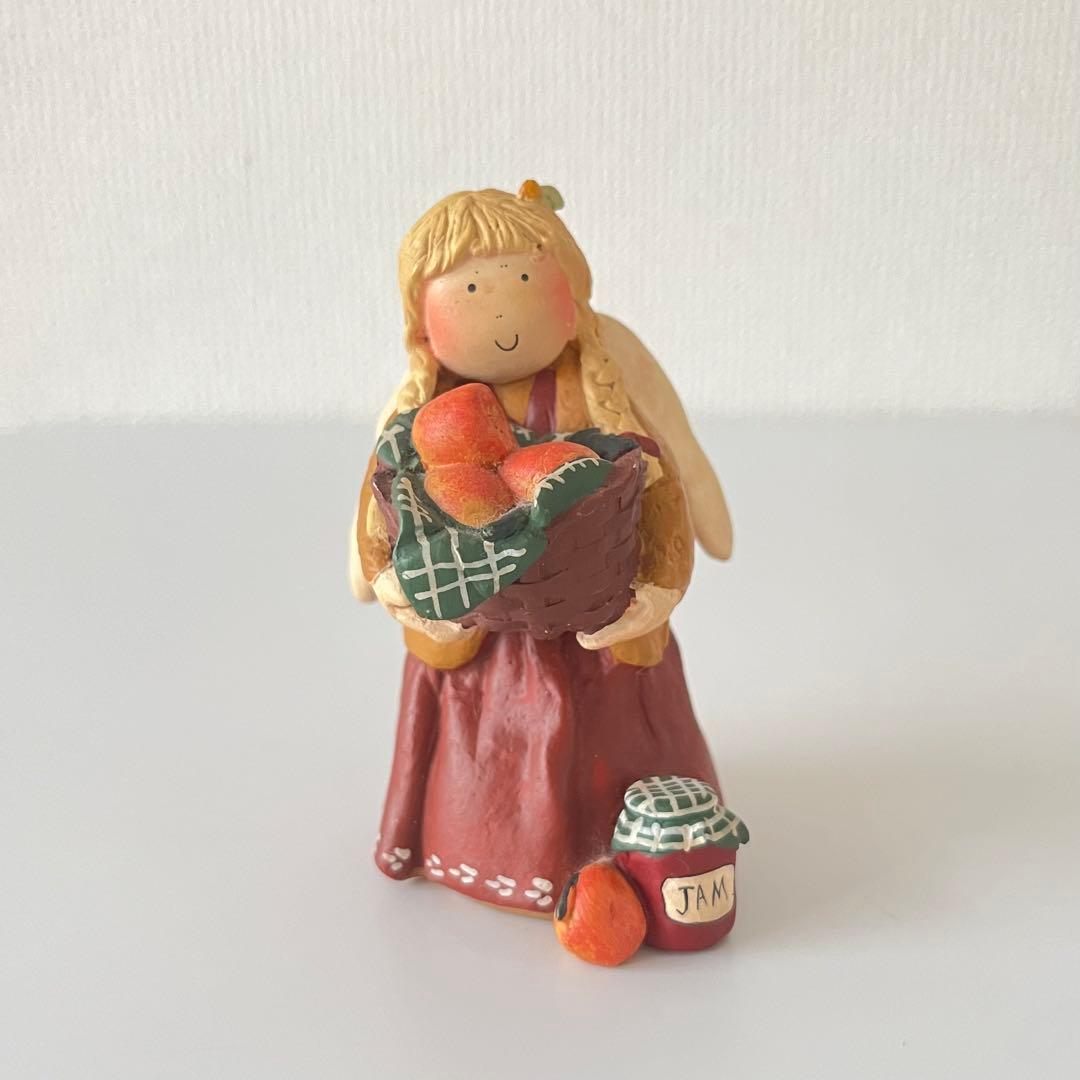 Vintage Foreign Goods: Annekabouke October Angel