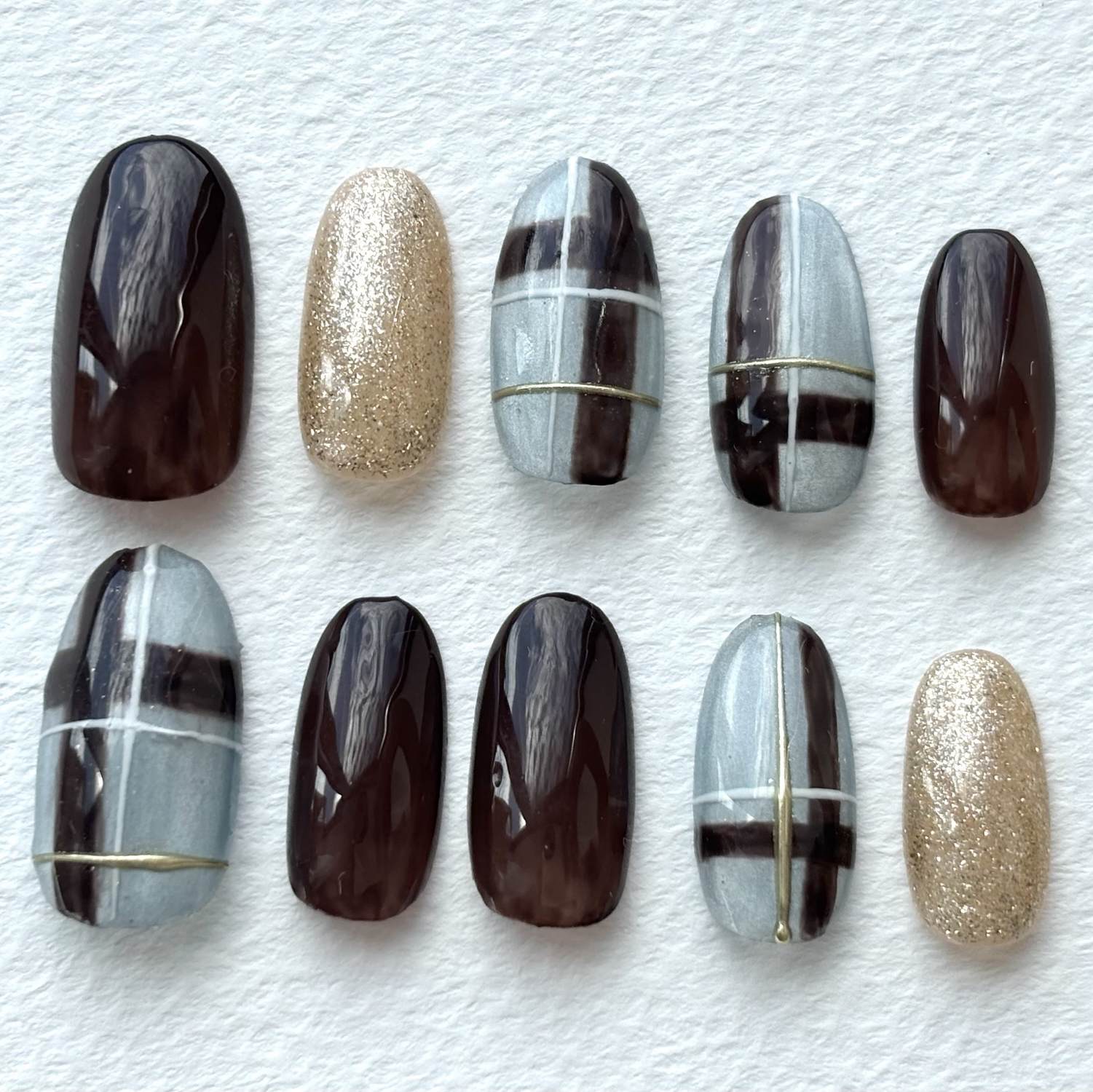 【 No.7 】Sky Blue x Brown Check Nail Nails Tips Chocolate Gold Autumn Nail Winter Adult