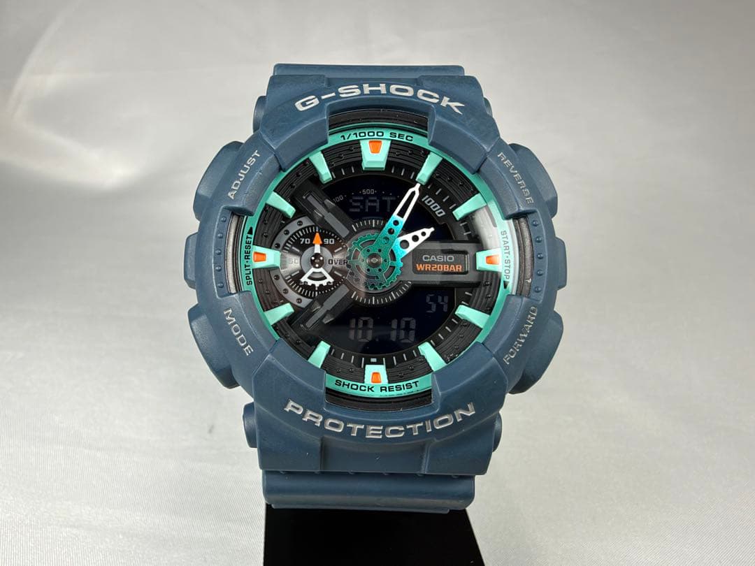 CASIO G-SHOCK GA-110CC Navy × Emerald Green