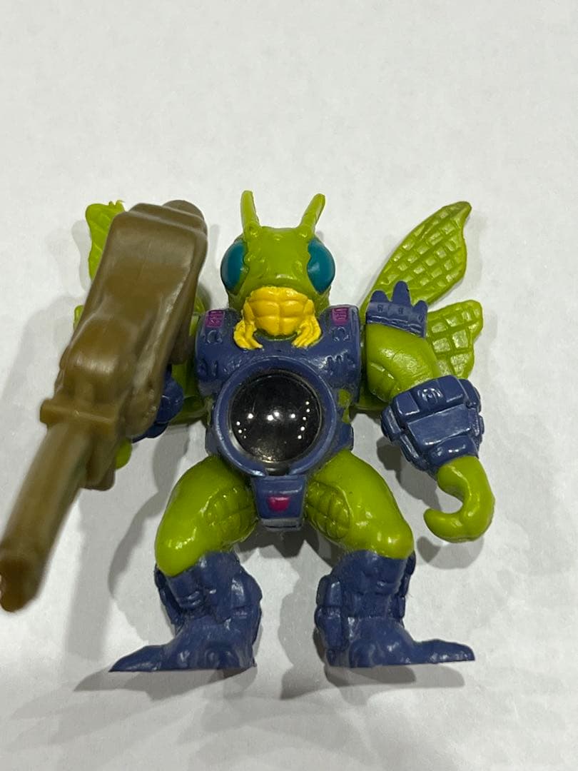 Old Takara Laserbeast Air Attack Team Member Kickback with Weapon