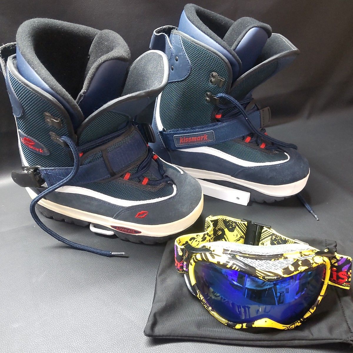 0927a Kissmark step-in snowboard boots and goggles, 2-piece set, size 27–27.5 cm, rare snowboarding gear