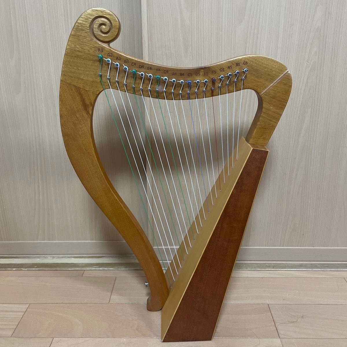 【美品】木製 小型 19弦ハープ 弦楽器 少数民族楽器 Folk Harp 持ち運び