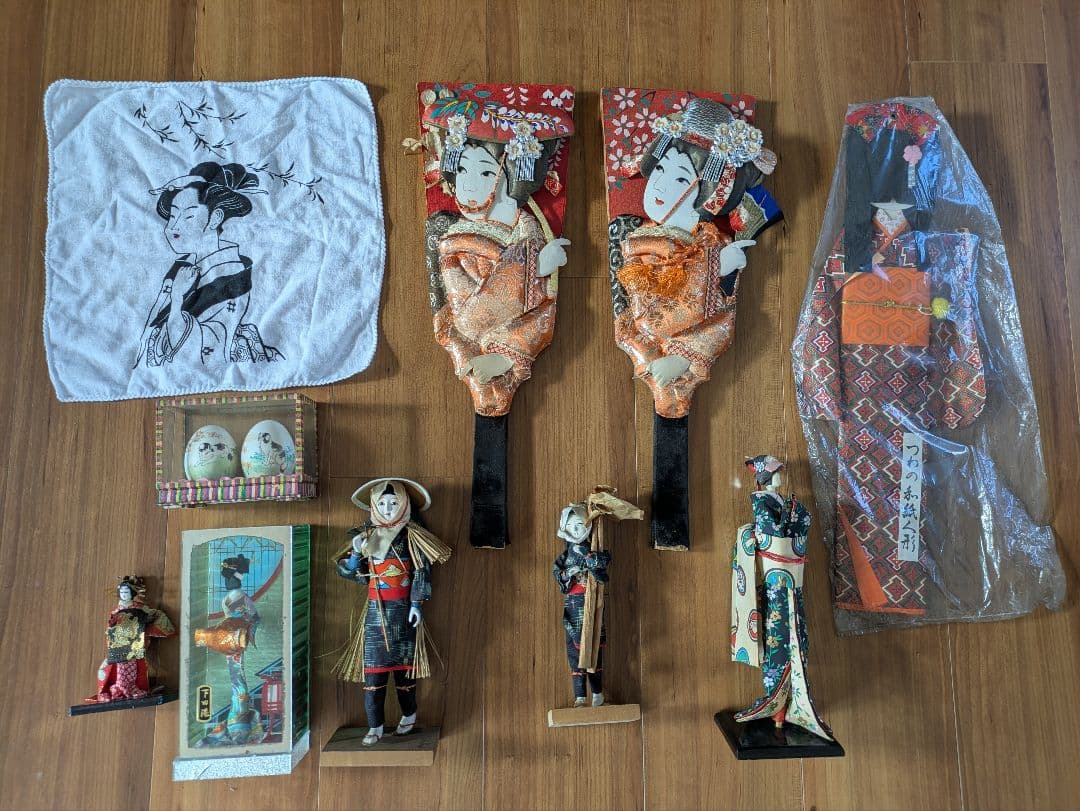 Showa Retro Oshie Hagoita Japanese Doll Tsuwa Washi Paper Doll Folk Craft Ornament Set of 10 Pieces