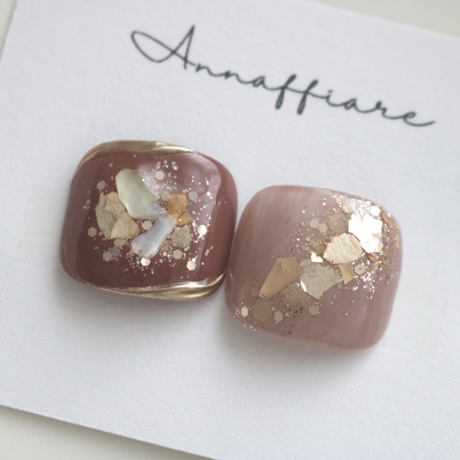 【Limited to 1 piece! Sale of actual product/Quick shipping】Shell and mirror nail nuance foot nail tips (for big toe) Large size Annaffiare pedicure shell brown gray