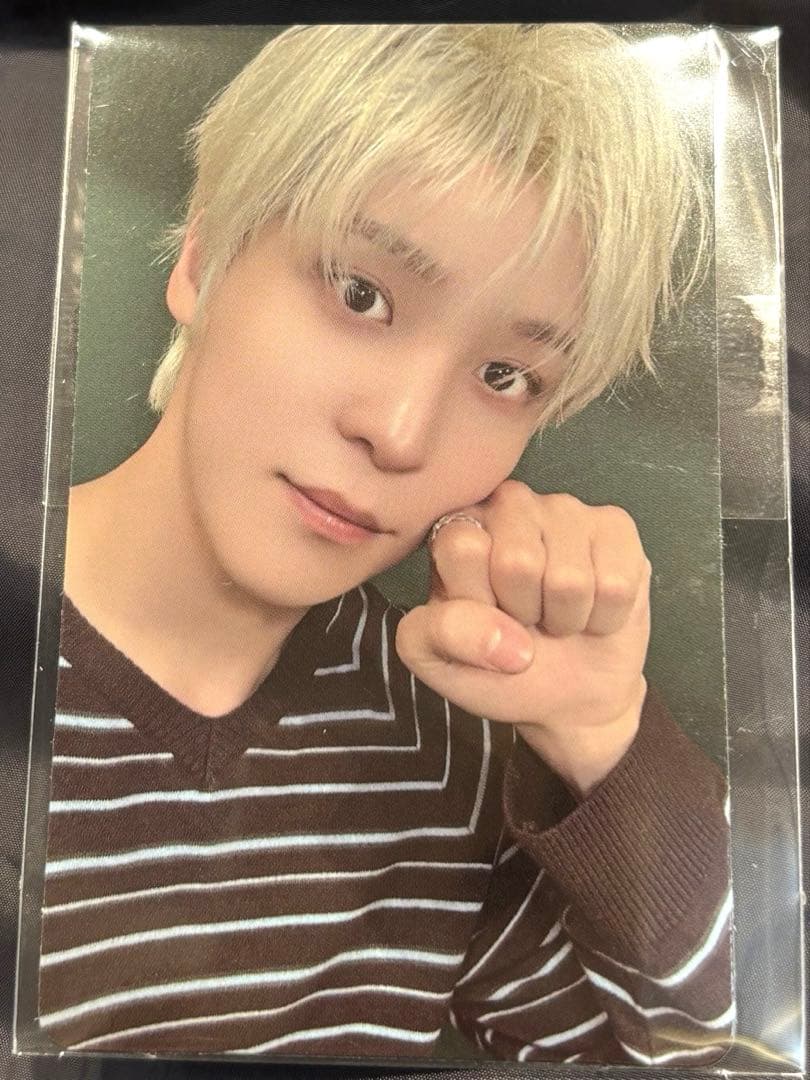 ATEEZ Yunho BLUE DRIFT 8th Anniversary Rakidoro Local Trading Card
