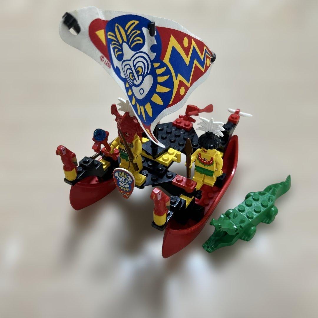 LEGO Nanshi no Yuusha Series Longo Tribe Canoe Minifigures 2-Pack with Crocodile