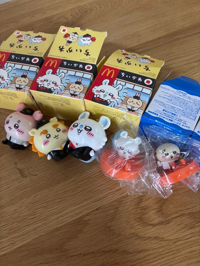 【ちいかわ 】フィギュア セット CoCo壱 マクドナルド
