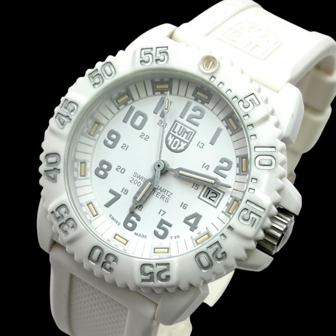《良品 运行正常》 LUMINOX 海豹突击队 彩色标记 3050系列