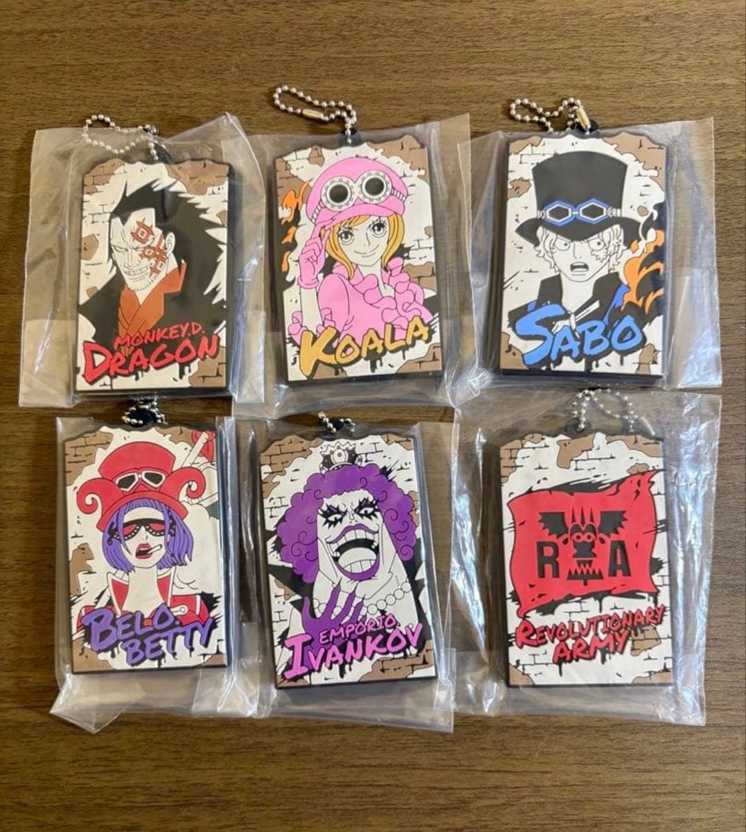 ONE PIECE 革命軍 ラバーチャーム 6点セット ドラゴン サボ コアラ 他