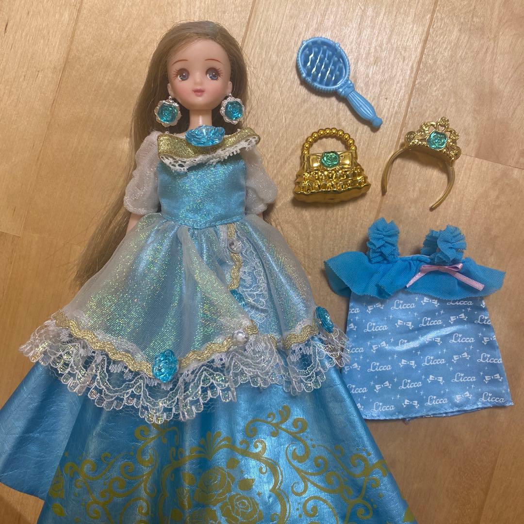 Rebecca Friends Misaki-chan Dress with Plenty of Accessories Set