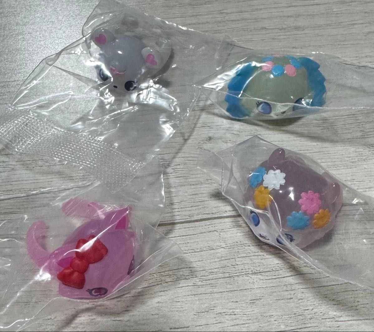 宝石宠物膨胀透明环4个套装