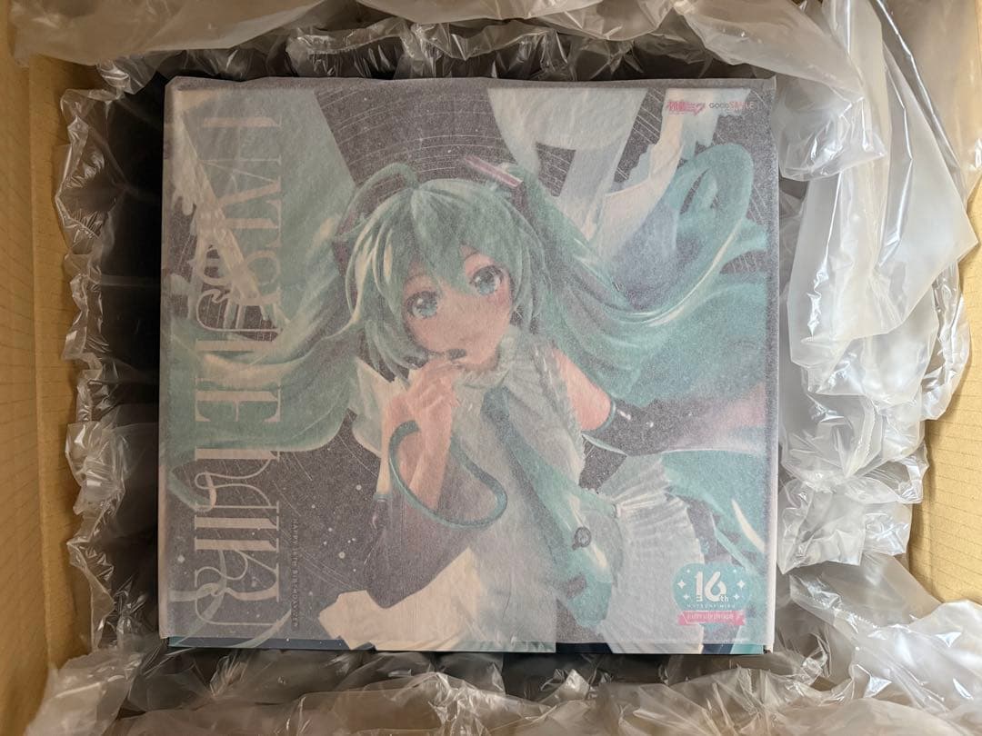 初版新品未开封初音未来Happy 16th Birthday国内正品