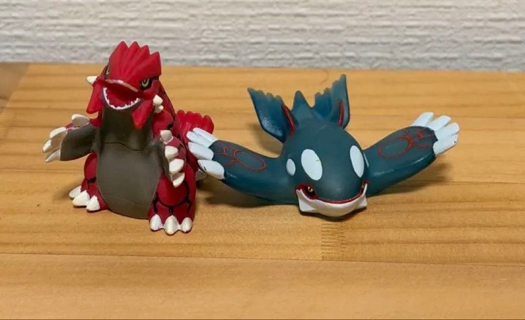 Pokemon Figure Groudon Kyogre 2-Piece Set Soft Vinyl