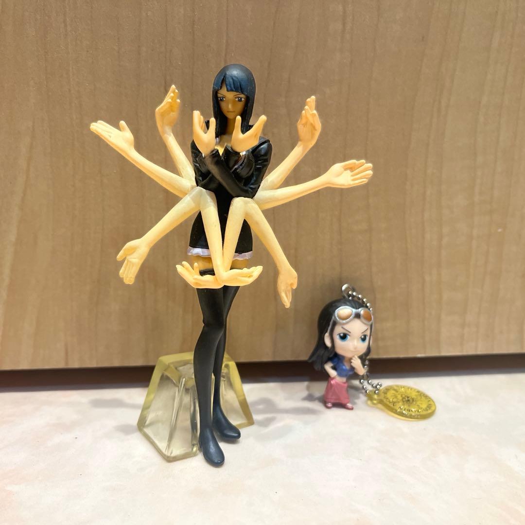 海贼王 尼可·罗宾 手办挂绳套装