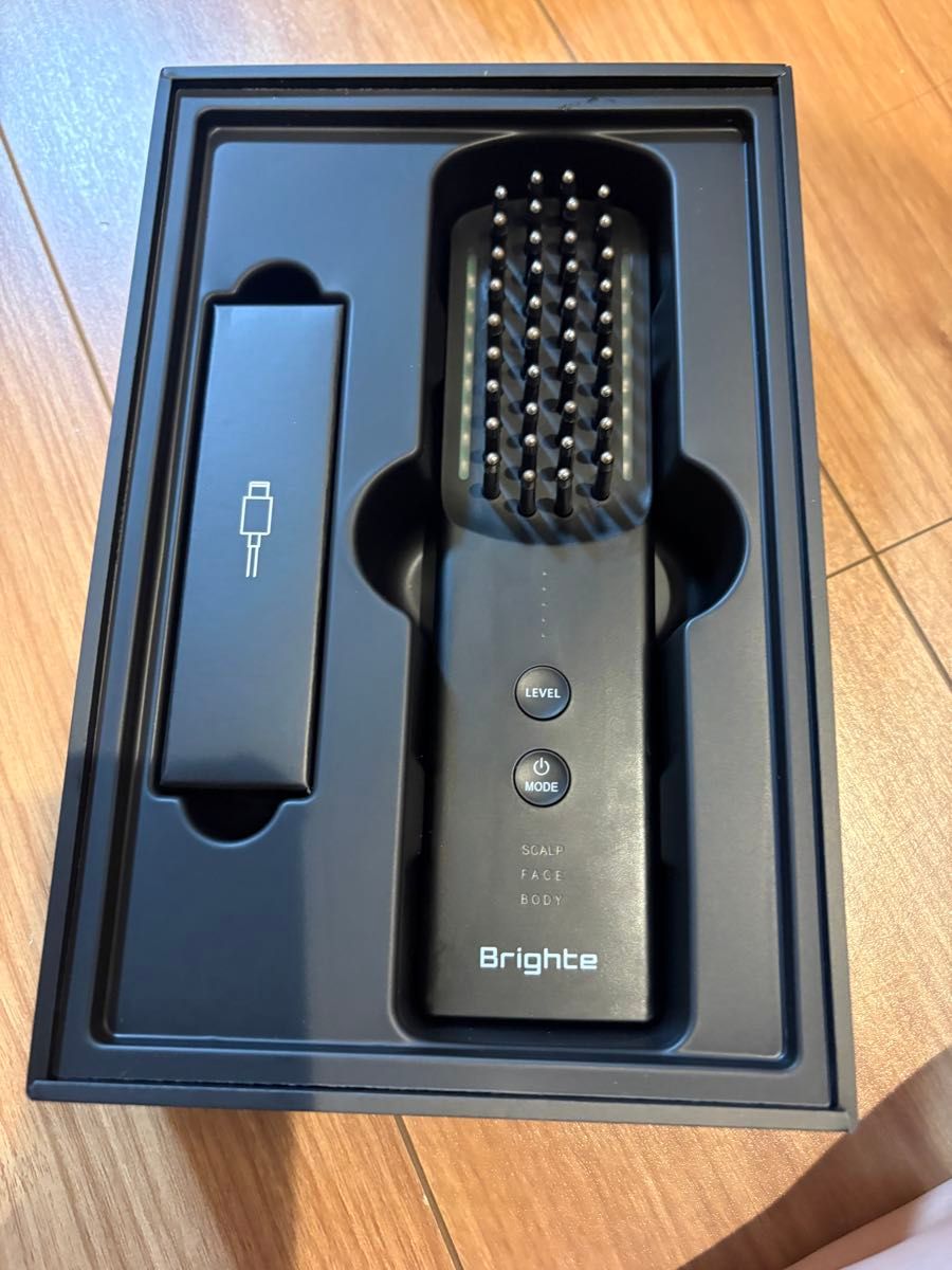 Brighte 电动刷+ 电动刷Plus 美容仪 黑色