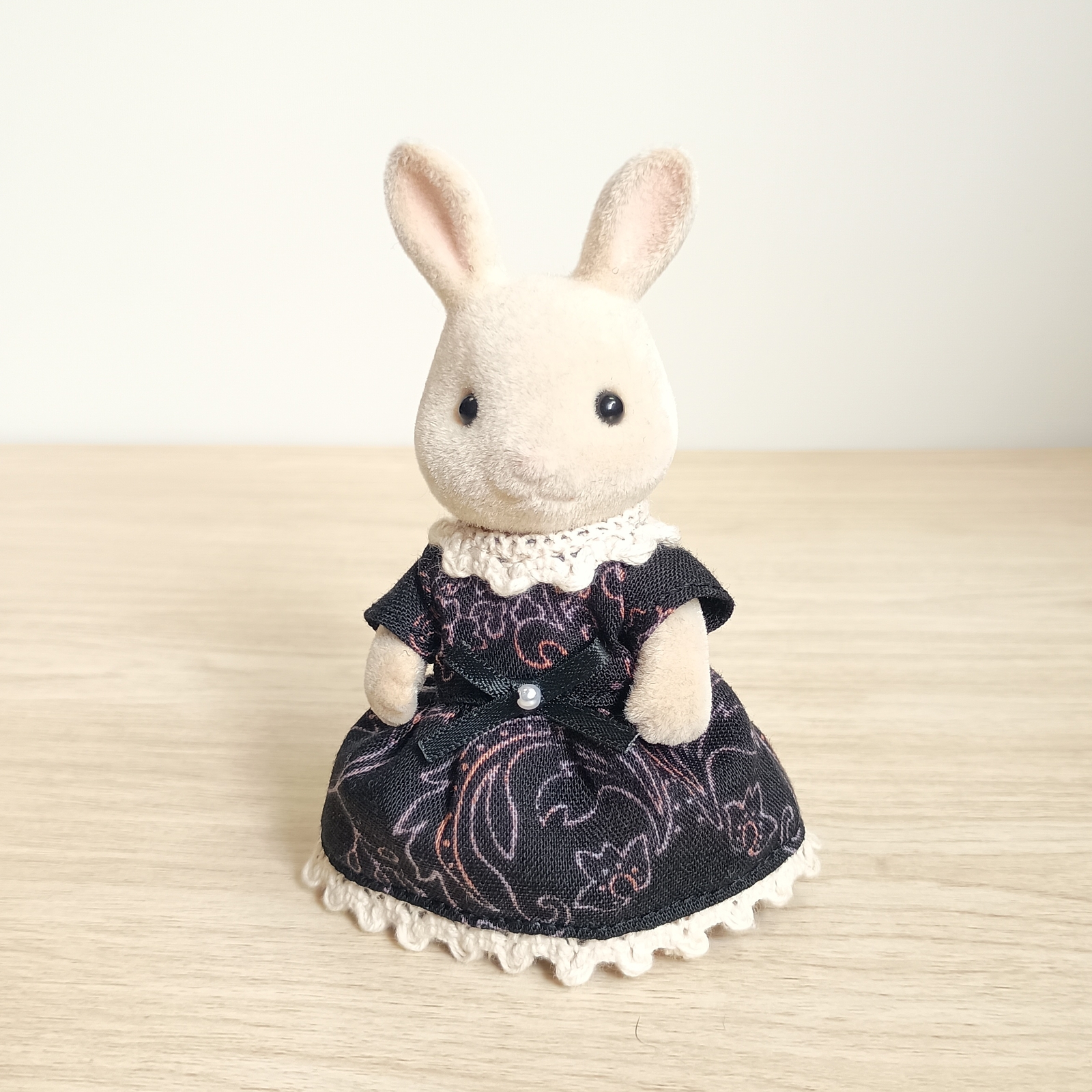 Sylvanian Families 娃娃服装 换装 黑色花纹连衣裙 妈妈款