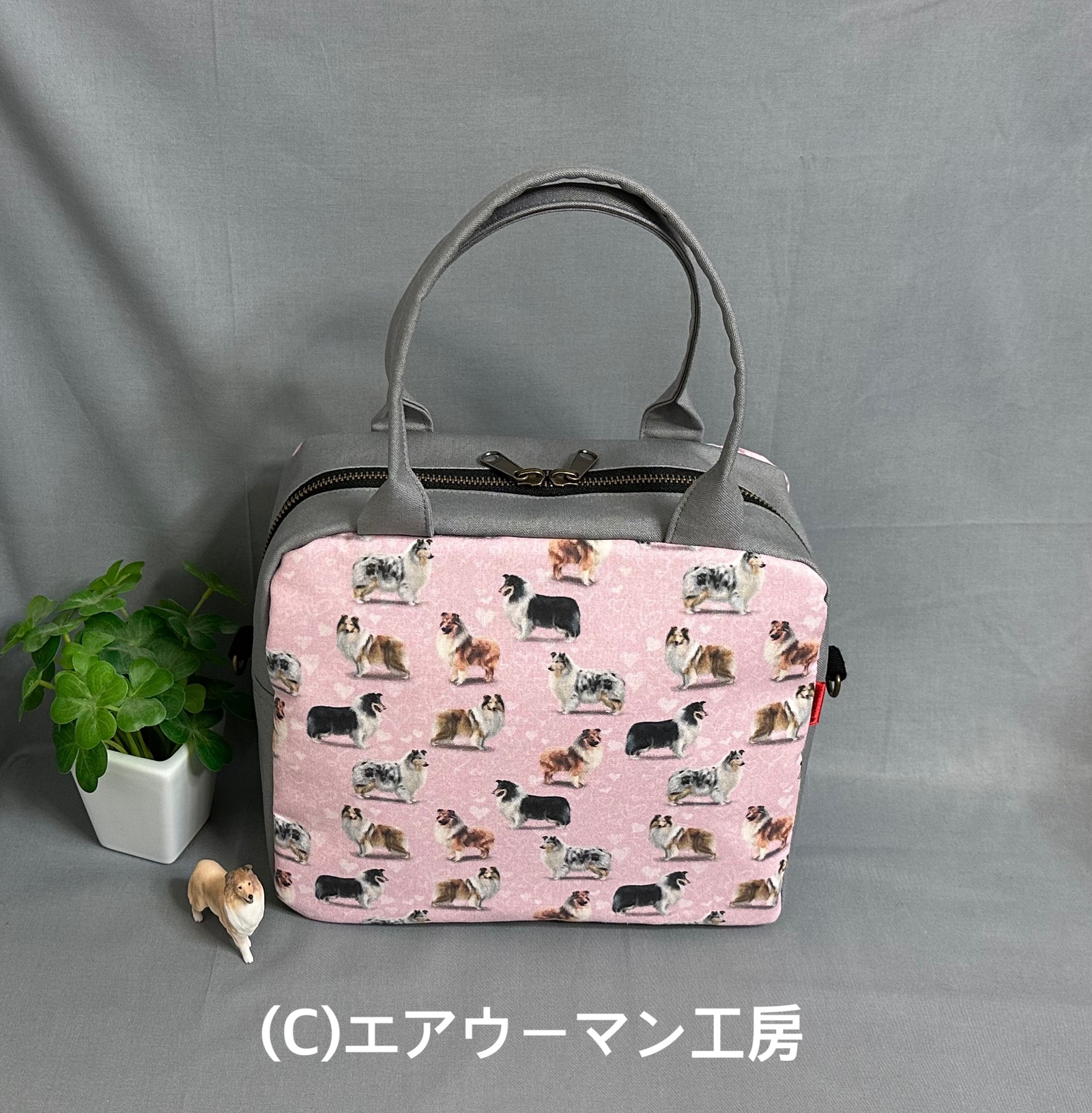 🌸采用拉夫科利图案的进口面料与灰色11号帆布制成的双开拉链方形迷你波士顿包