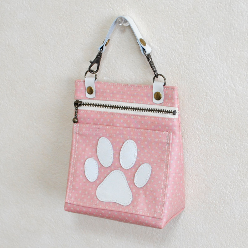 成品【小型犬用】🐾肉球🐾带口袋除臭便携带*粉色波点覆膜+真皮