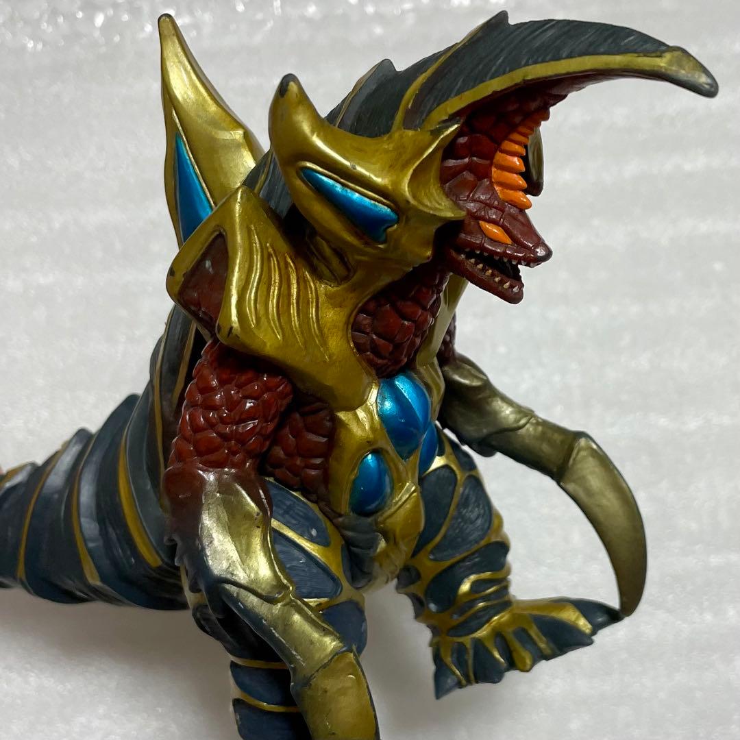 BANDAI 1999 スーパーコッヴ 超COV 旧ウルトラ怪獣シリーズ