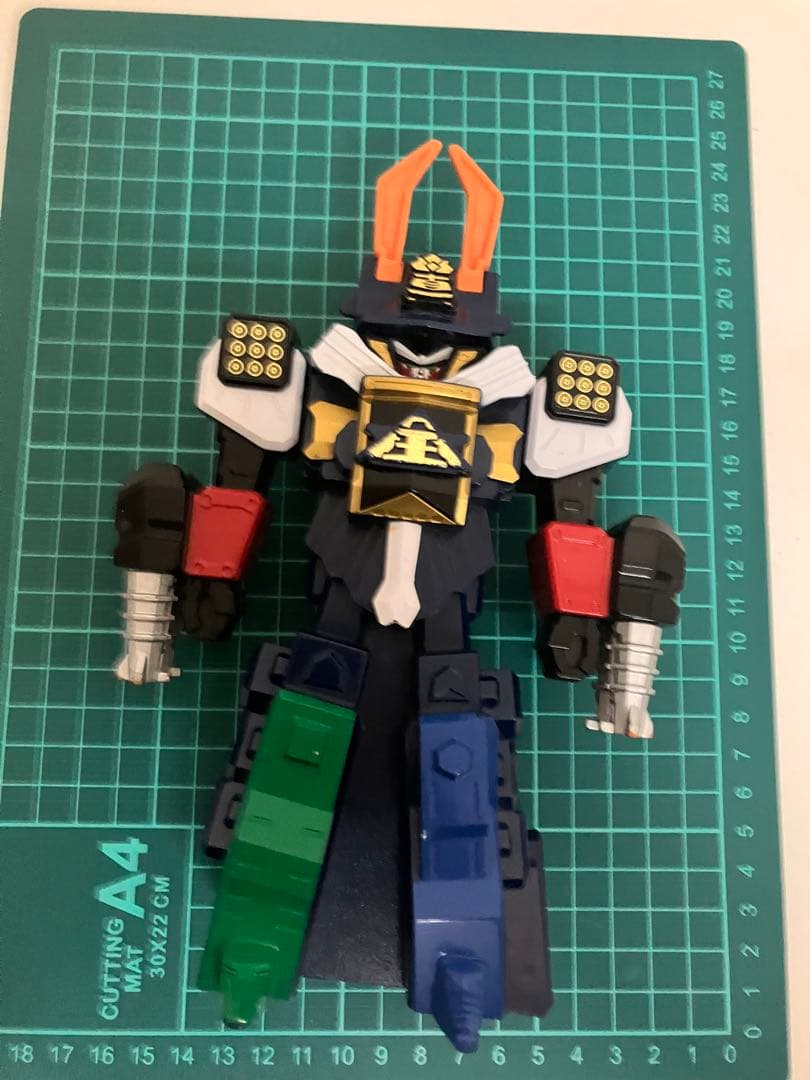 Samurai Sentai Shinkenger Fight! ShinkenOh Soft Vinyl Robot