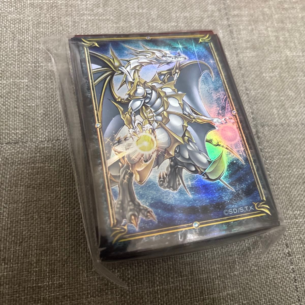 游戏王 骄傲与灵魂的龙 卡套 100张 未开封