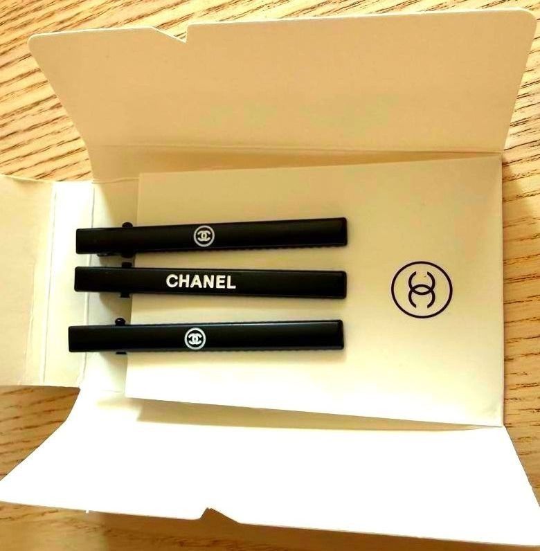 香奈儿 CHANEL 礼品发夹 三件套 黑色