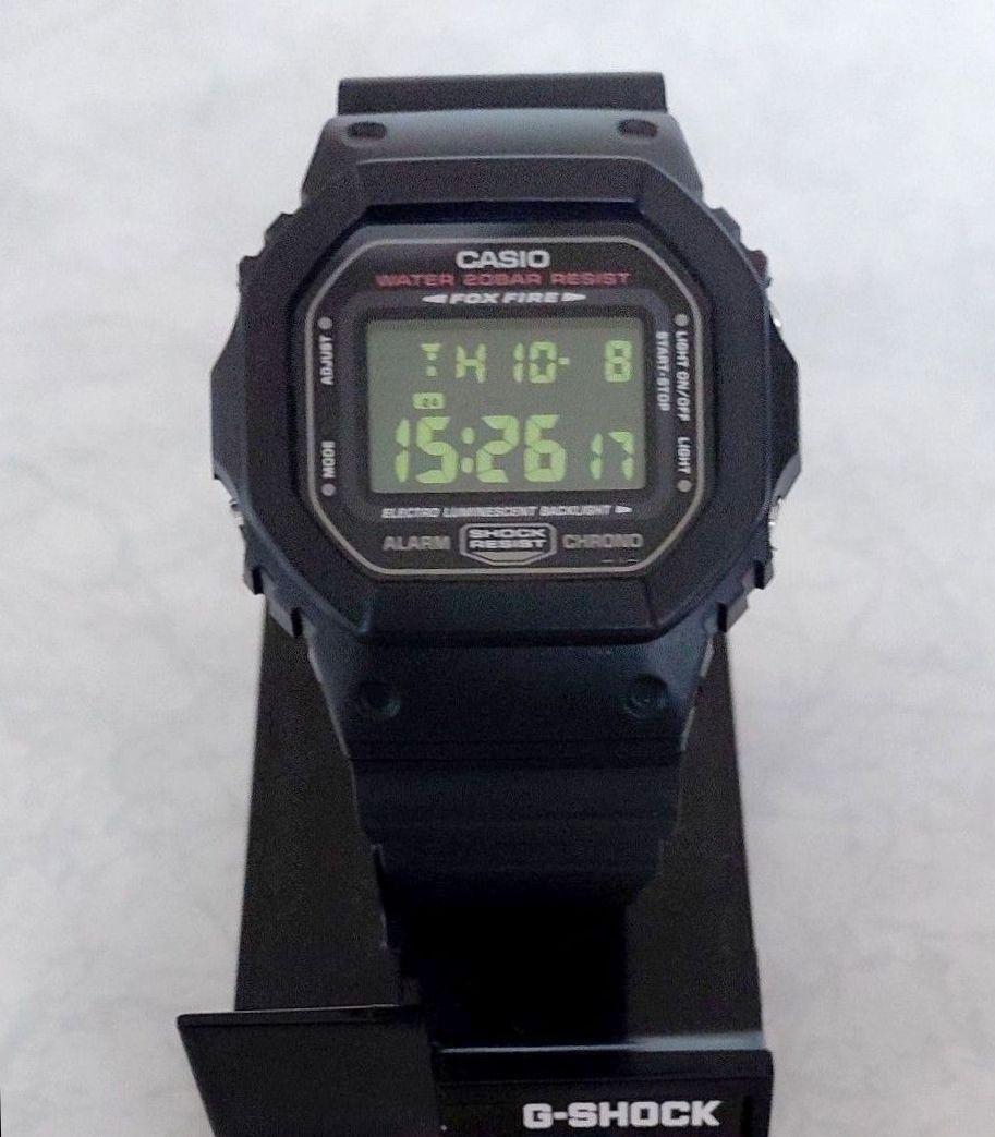 卡西欧G-SHOCK 反显液晶 DW-056 全新电池 成色佳