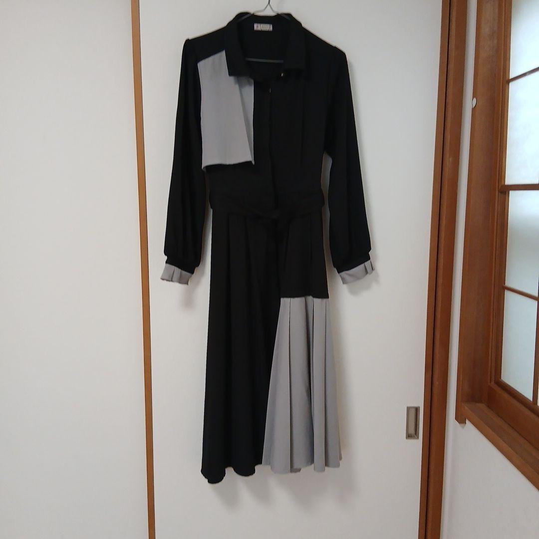 axes femme 双色百褶连衣裙