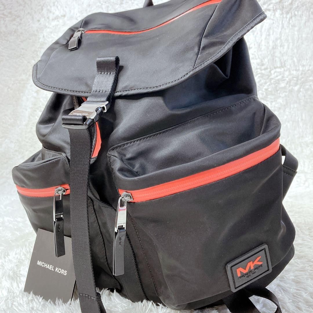 Excellent condition MICHAEL KORS men’s backpack, black nylon, large capacity.