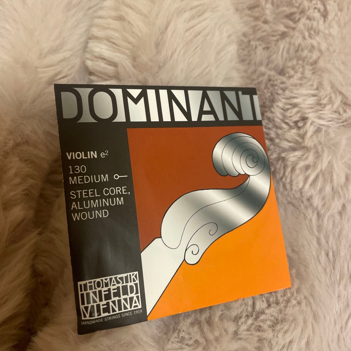 Thomastik Dominant 小提琴弦 E弦 e2 130 MEDIUM
