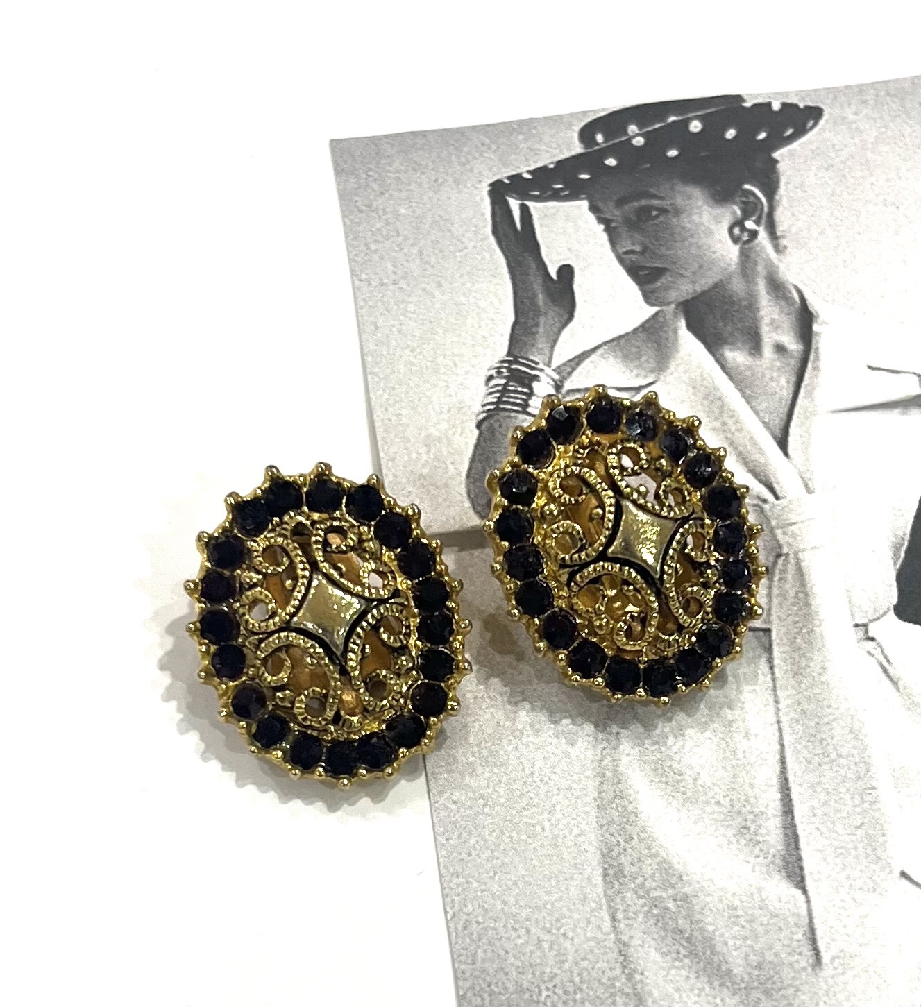 黑色的力量1784 90sVINTAGE EARRING黄金闪耀的奥萝拉珍珠复古耳环古董古典花大的正式婚礼明星japan