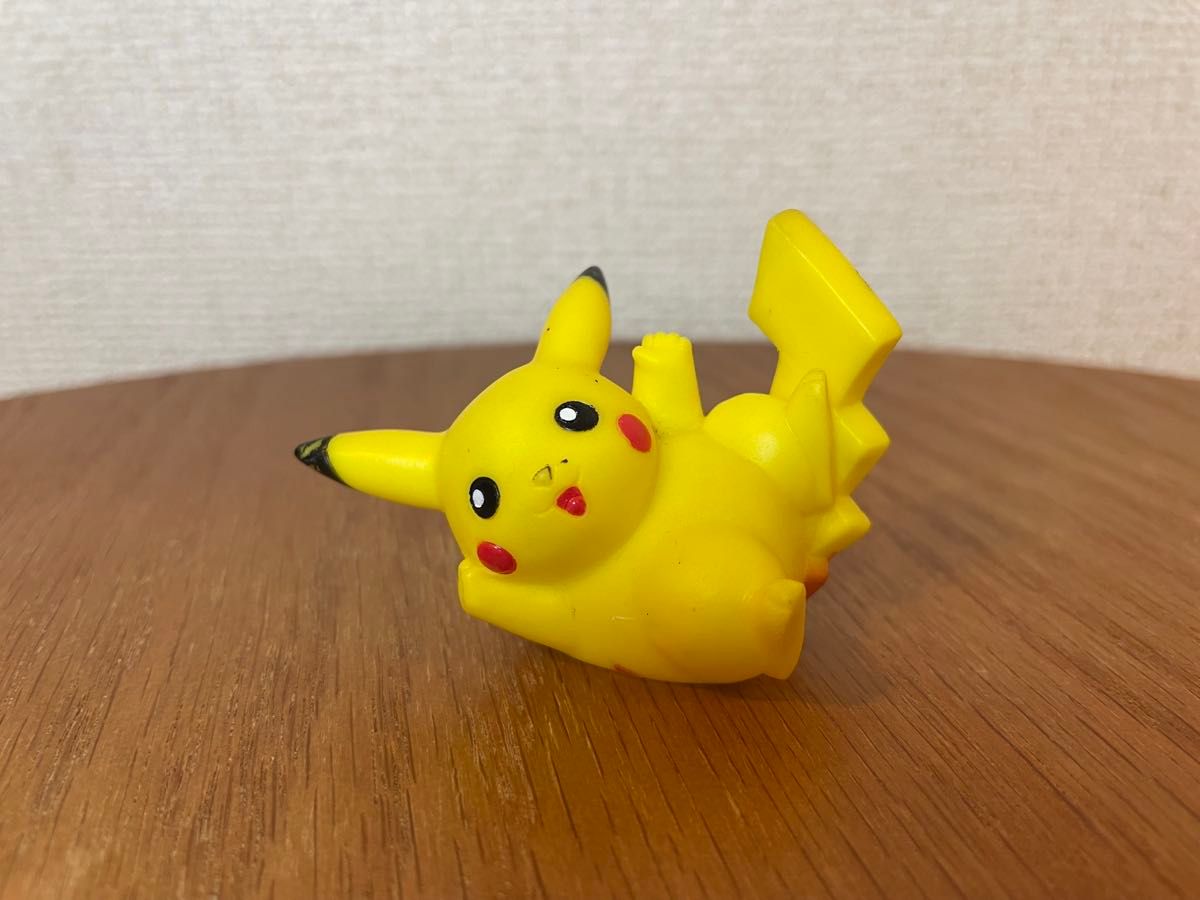 Pokemon Pikachu Mini Figure Lying Down Pose