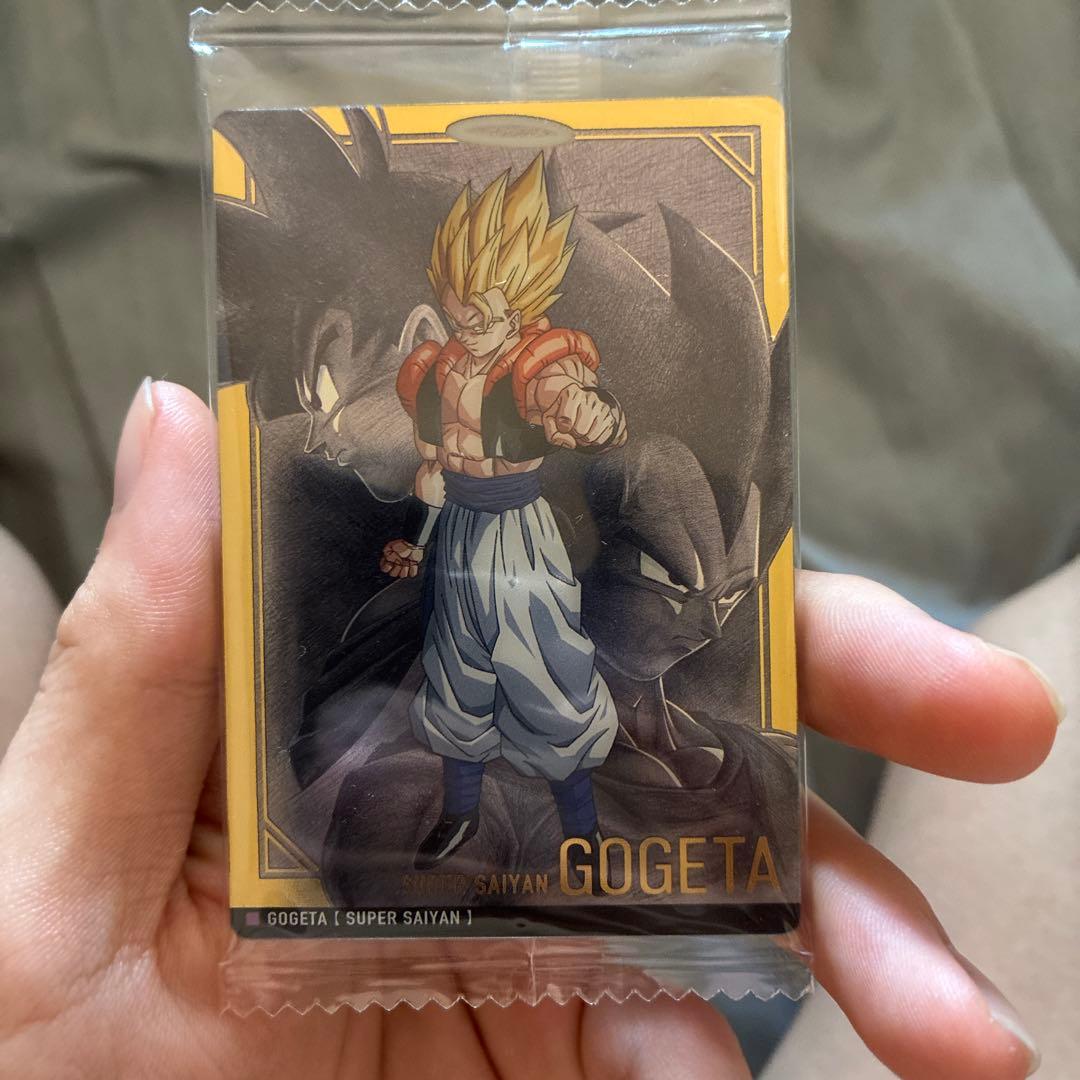 龙珠 超战士贴纸威化饼干 戈塔