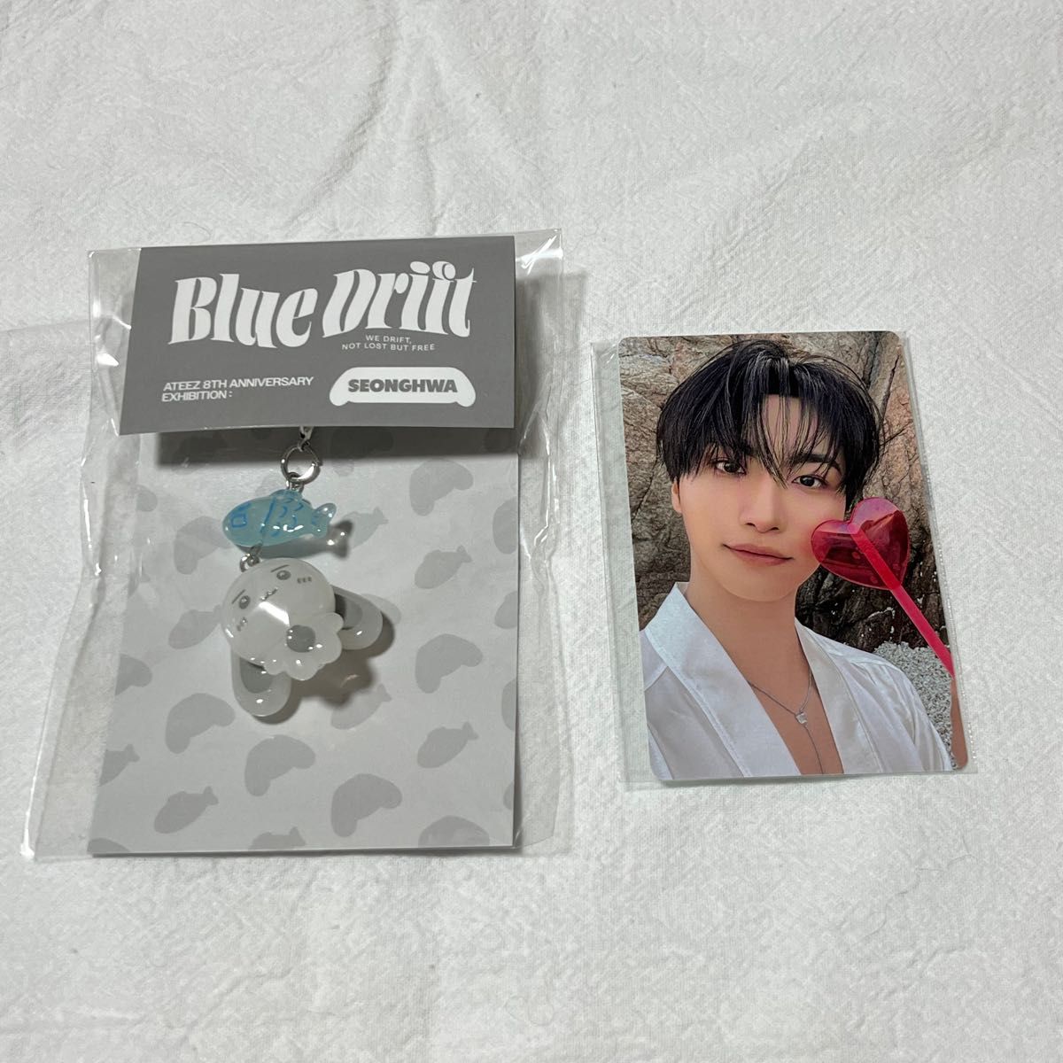 ATEEZ Blue Drift展览会，带入场券!