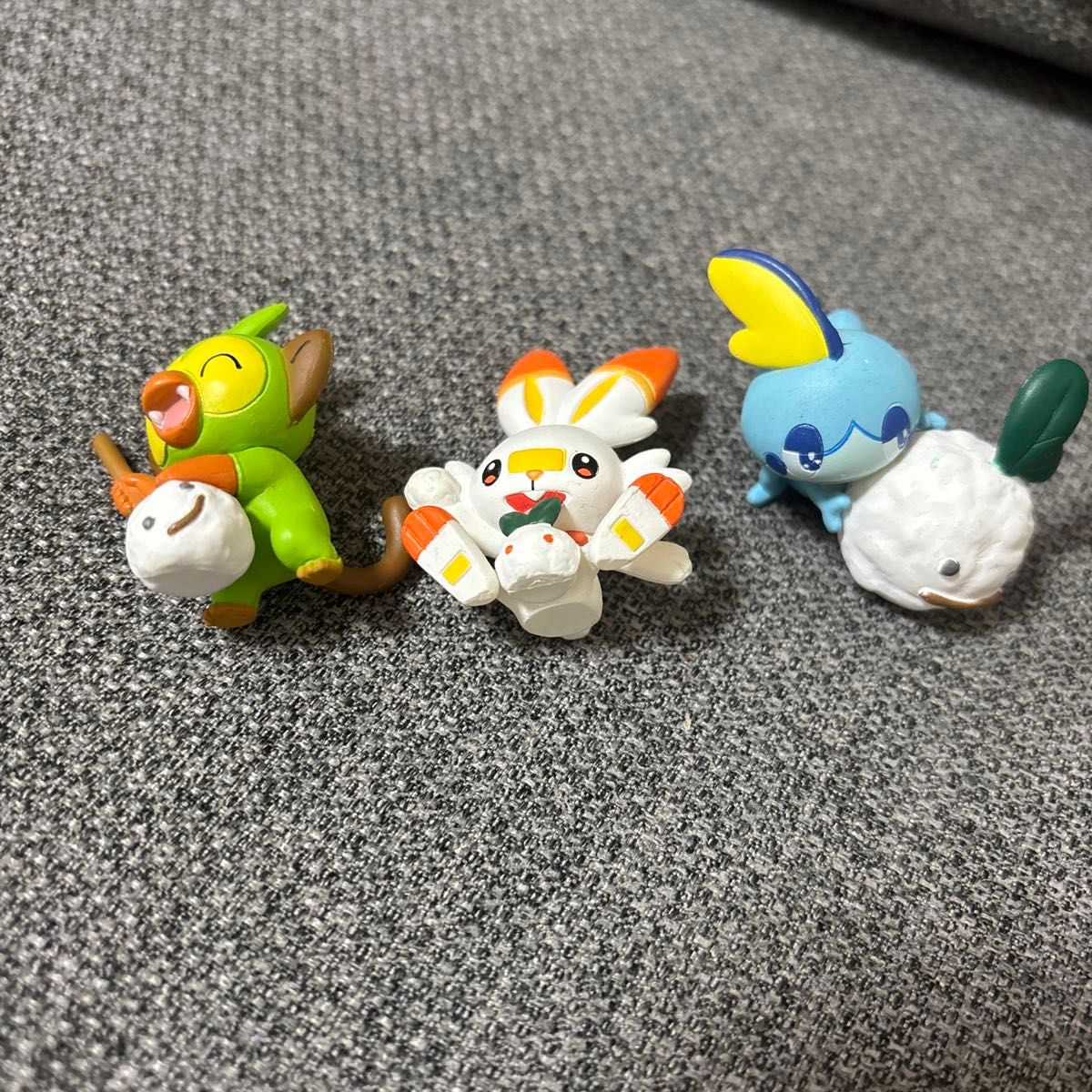 ポケモン ゆきあそびだいさくせん! ヒバニー メッソン サルノリ