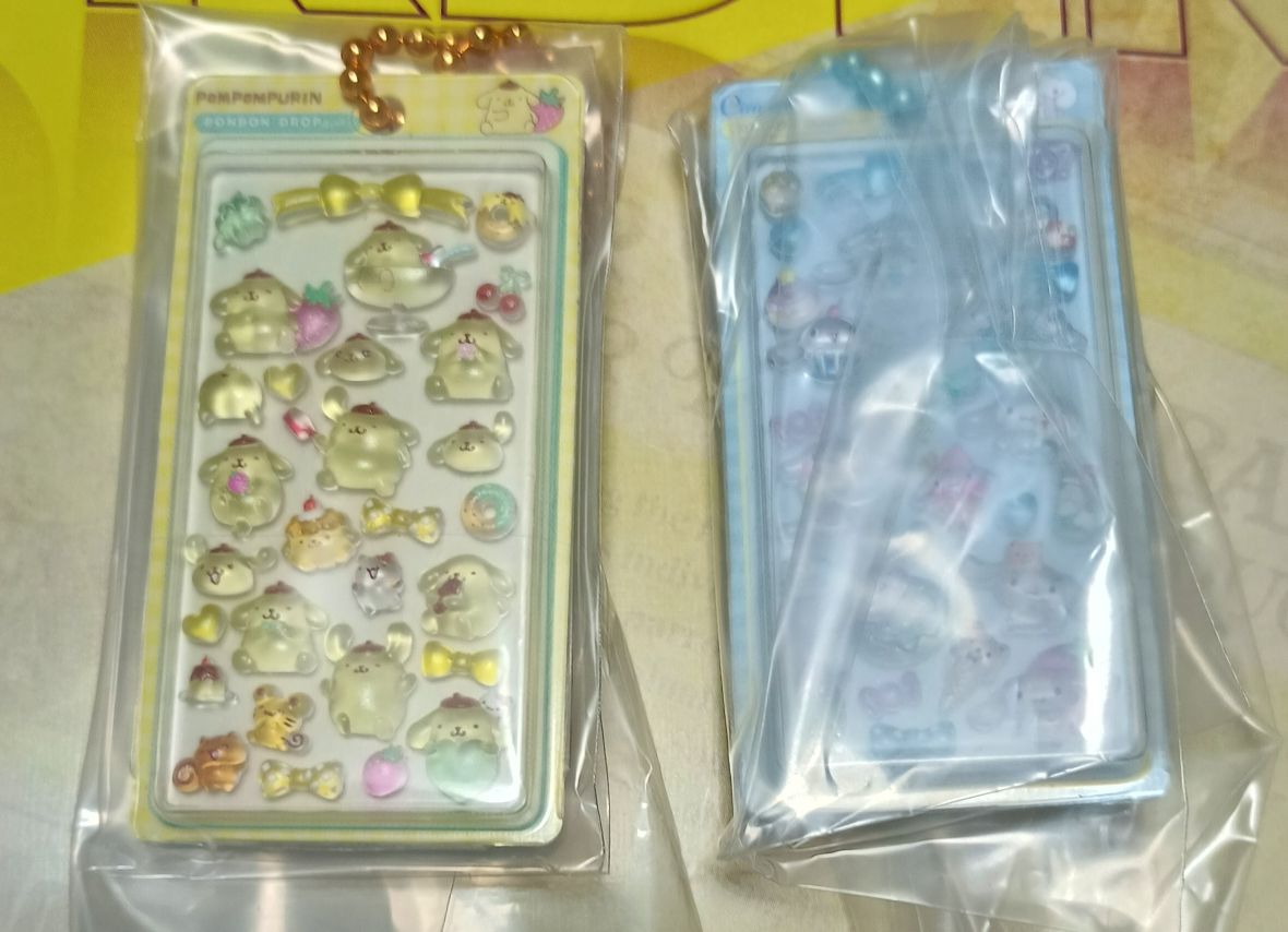 Sanrio Bonbon Drop Miniature Charm Pom Pom Purin Cinnamorols 2 pieces set