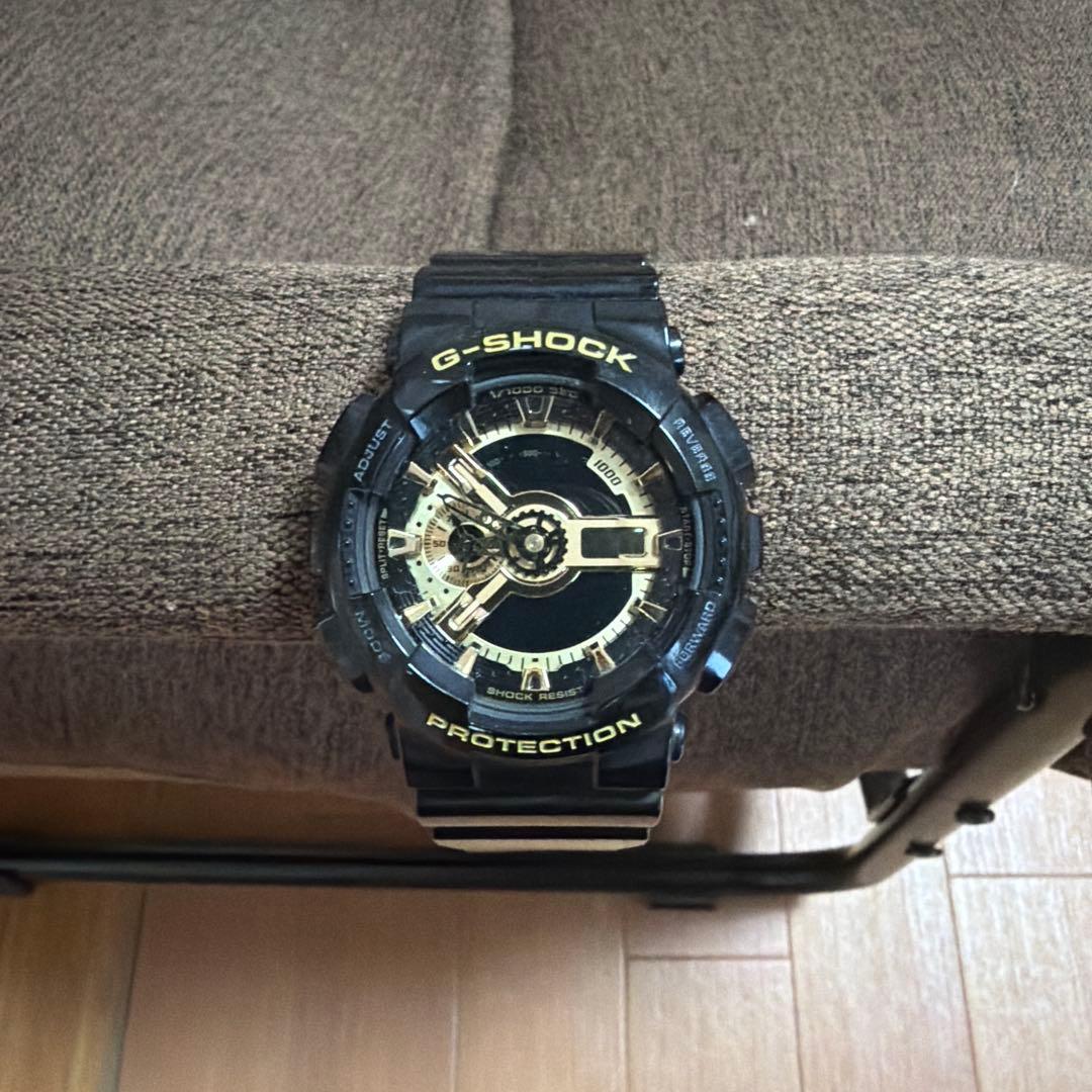 CASIO G-SHOCK black gold watch body