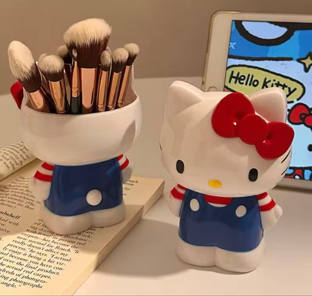 Hello Kitty Pen Stand Small Organizer