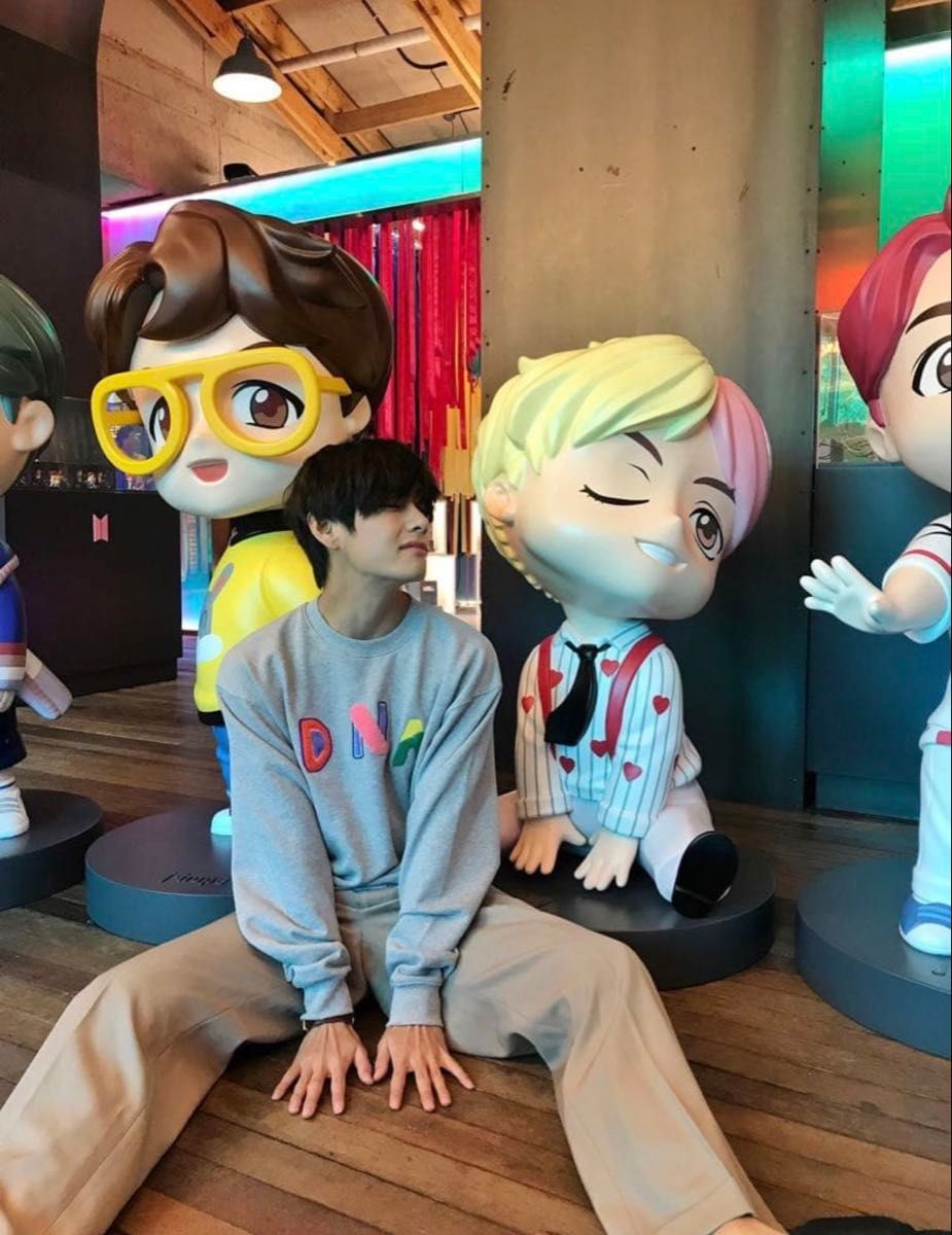 BTS DNA 卫衣 XL