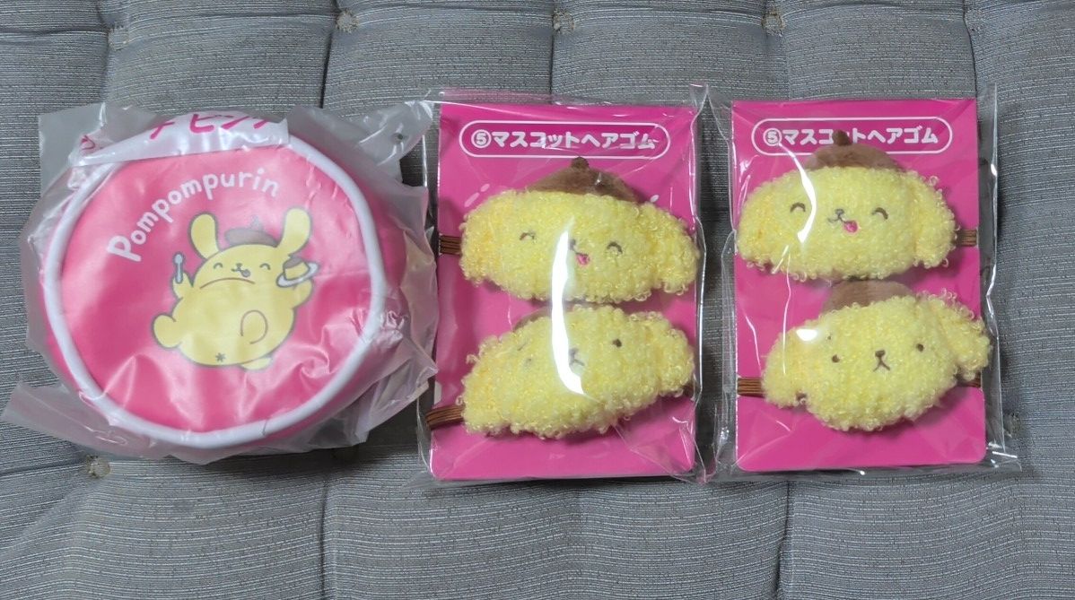 Sanrio Pochacco Ichibankuji Mascot Hair Ties 2 pcs, Pouch 1 pc, Total 3-piece Set