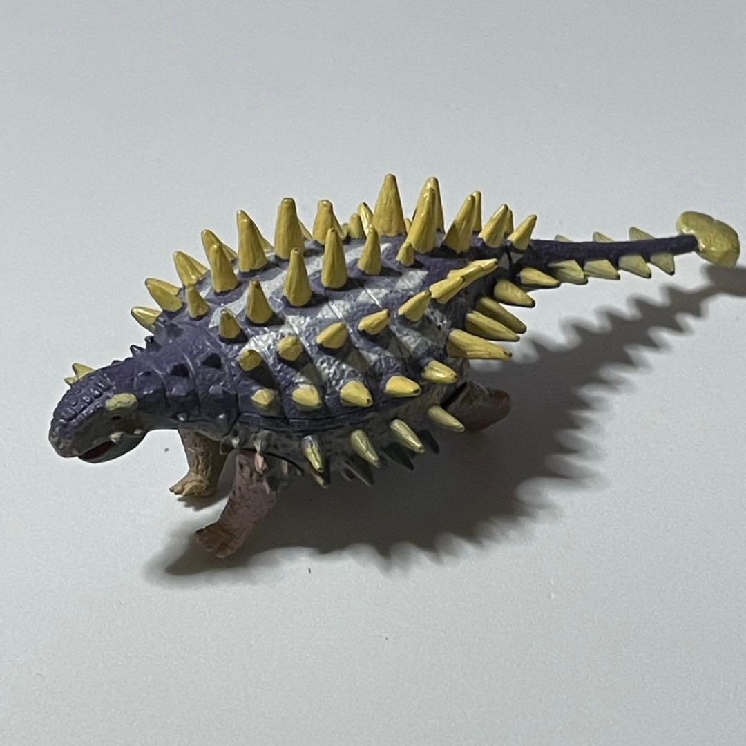 Dinosaur Saikania King Action Figure