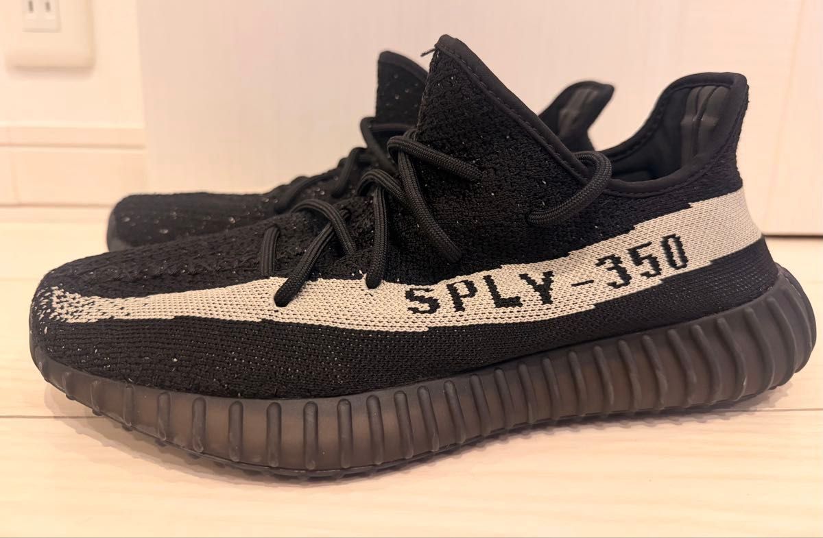 adidas YEEZY Boost 350 V2 "Oreo"易