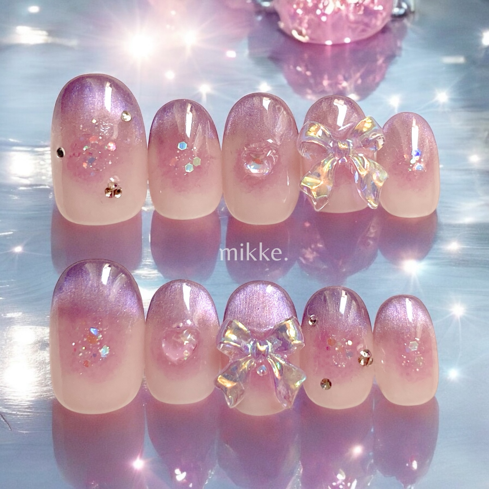 [Switchable favorite color!] Nail tips [mikke.] / Cheek nail ribbon magnet gradient