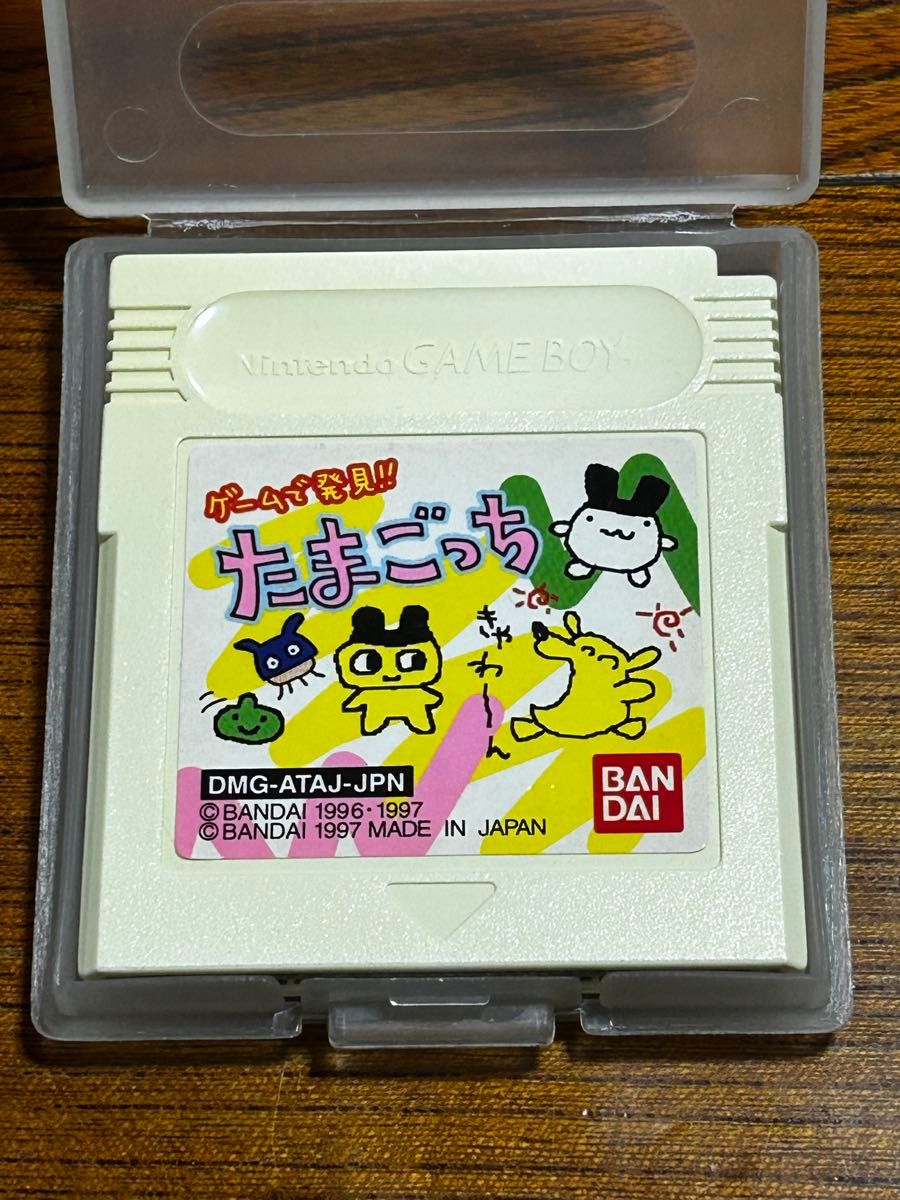 Game Boy Game de Hakken!! Tamagotchi BANDAI 1997 model DMG-ATAJ-JPN With case